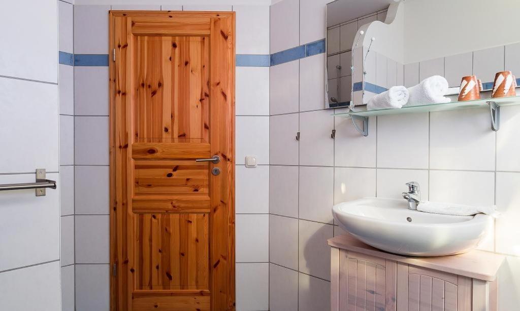 Haus Michel 02 Apartment บอร์น ภายนอก รูปภาพ